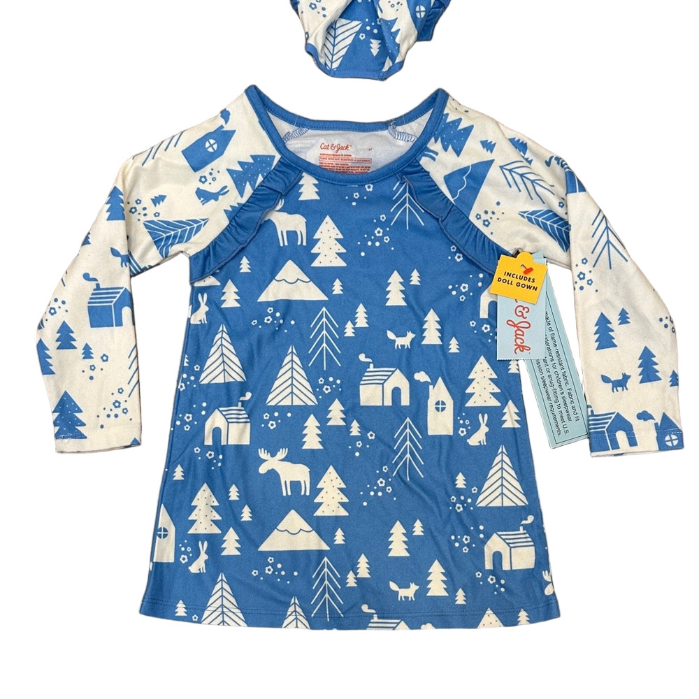 NWT 2 Piece Cat & Jack Girls Christmas Nightgown and Doll Nightgown 2T